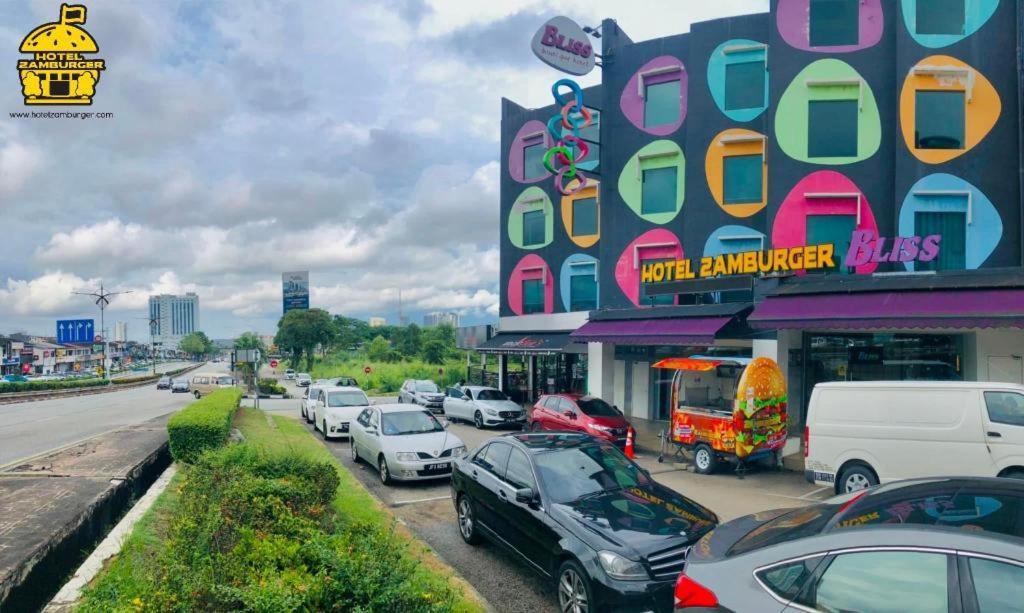 Hotel Zamburger Bliss Johor Bahru Kültér fotó