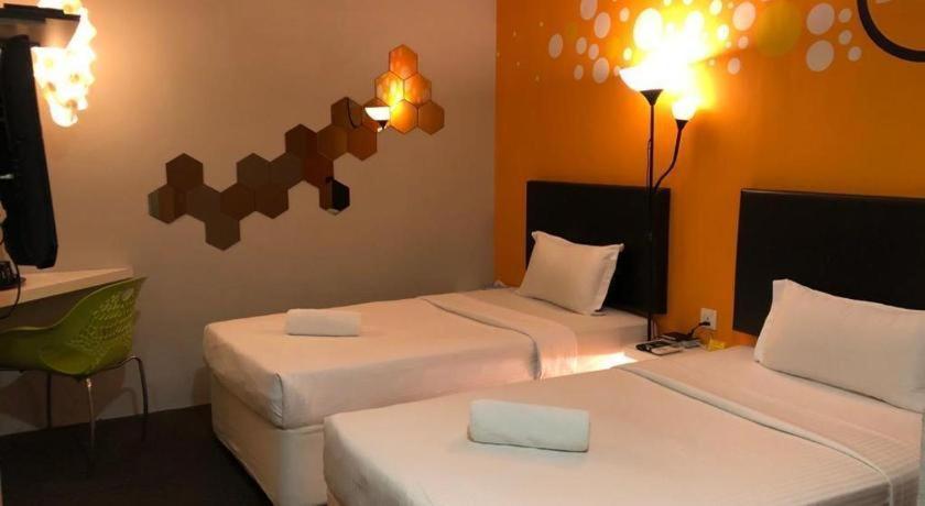 Hotel Zamburger Bliss Johor Bahru Kültér fotó